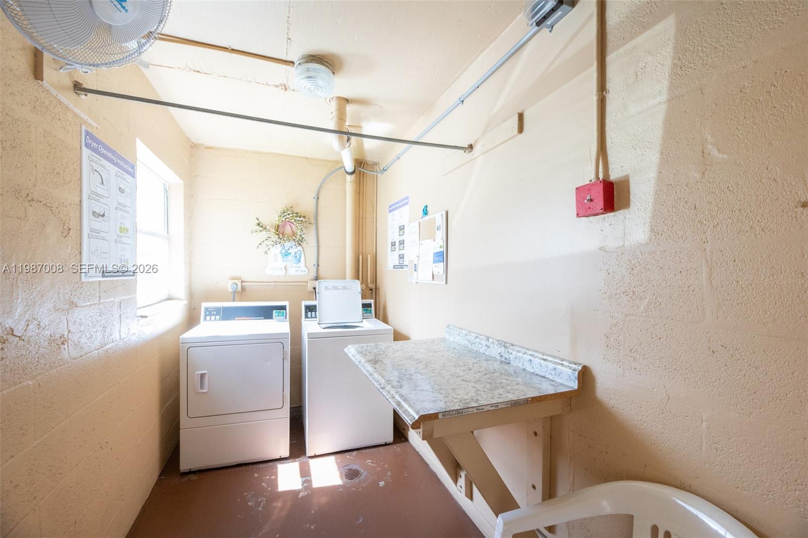 8951 Sunrise Lks Blvd #105 Sunrise, FL 33322