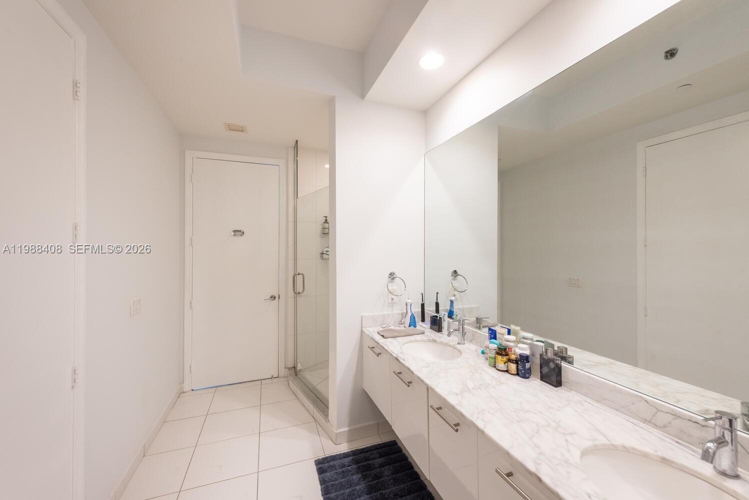 55 SE 6th St #4200 Miami, FL 33131