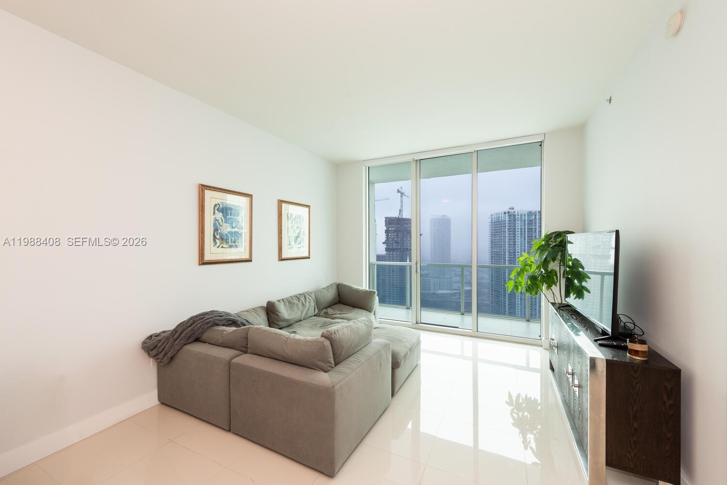 55 SE 6th St #4200 Miami, FL 33131