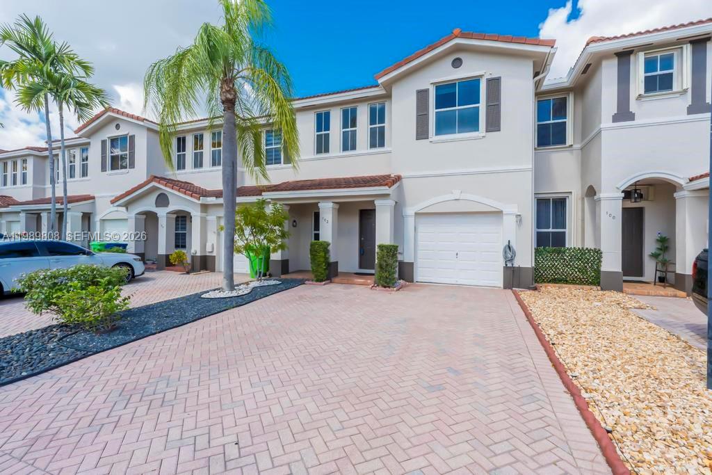 102 Riverwalk Cir Sunrise, FL 33326