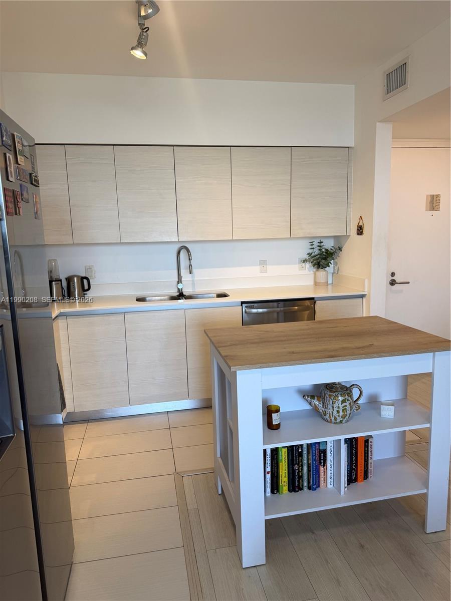 image Baltus House17