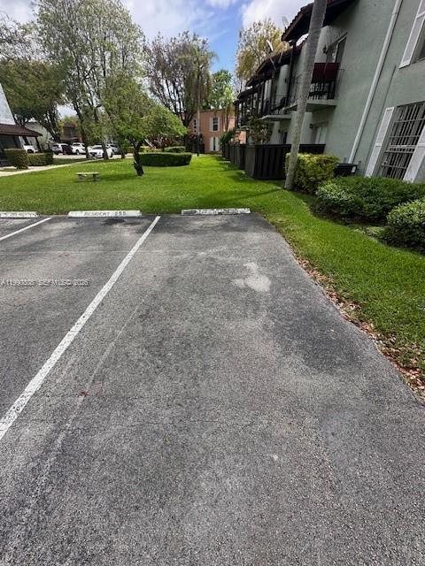 10776 N Kendall Dr #F17 Miami, FL 33176