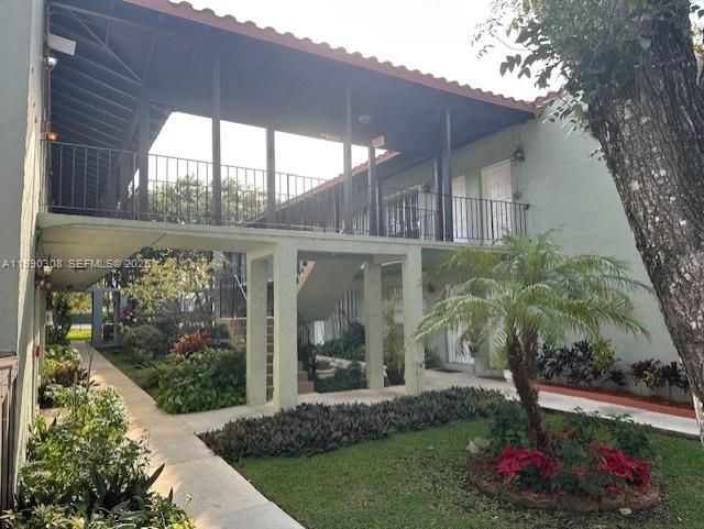 10776 N Kendall Dr #F17 Miami, FL 33176