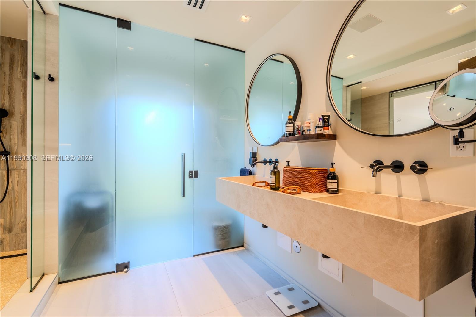 11450 N Bayshore Dr North Miami, FL 33181