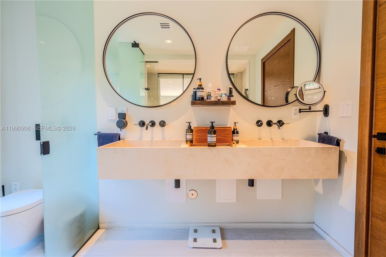 11450 N Bayshore Dr North Miami, FL 33181