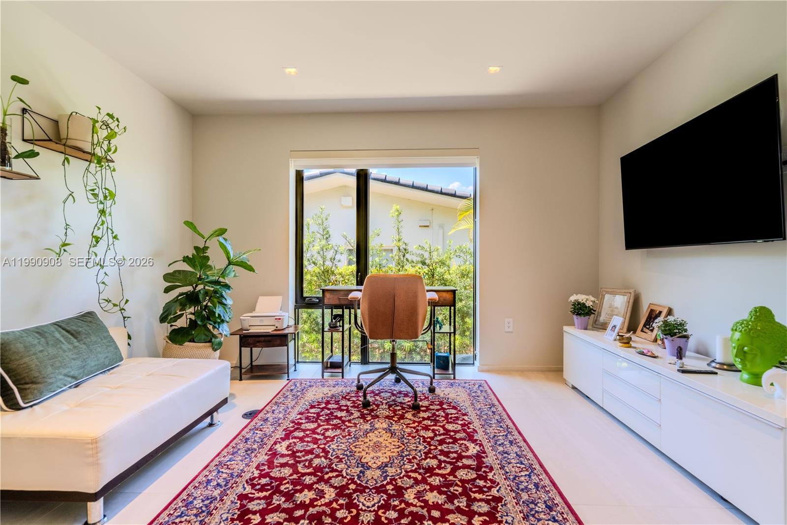 11450 N Bayshore Dr North Miami, FL 33181