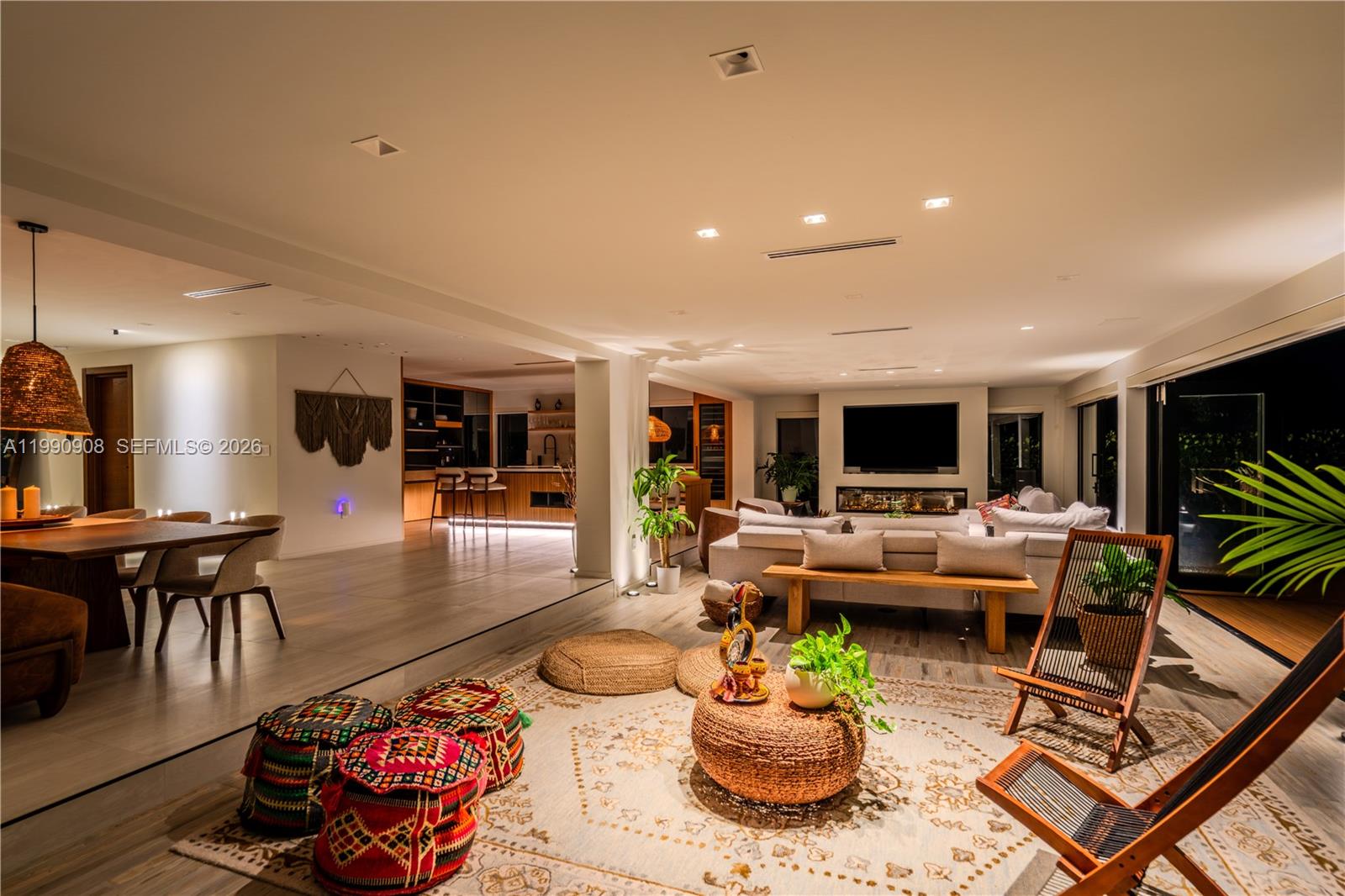 11450 N Bayshore Dr North Miami, FL 33181