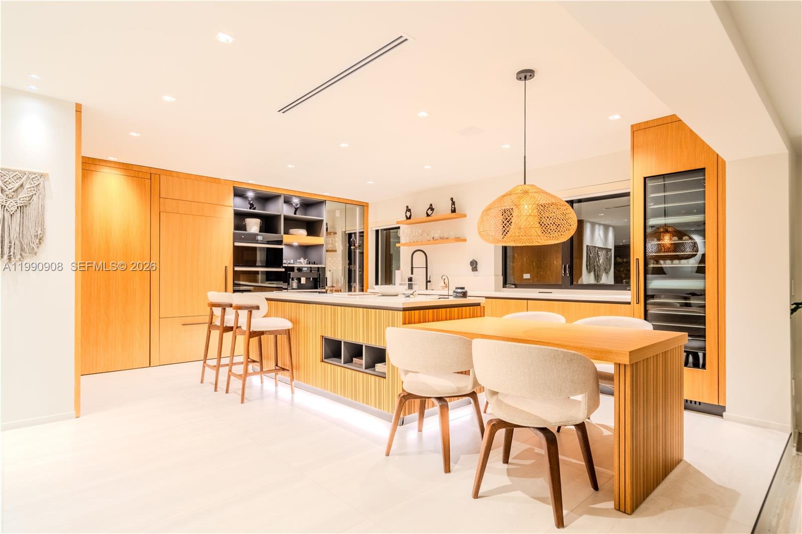 11450 N Bayshore Dr North Miami, FL 33181