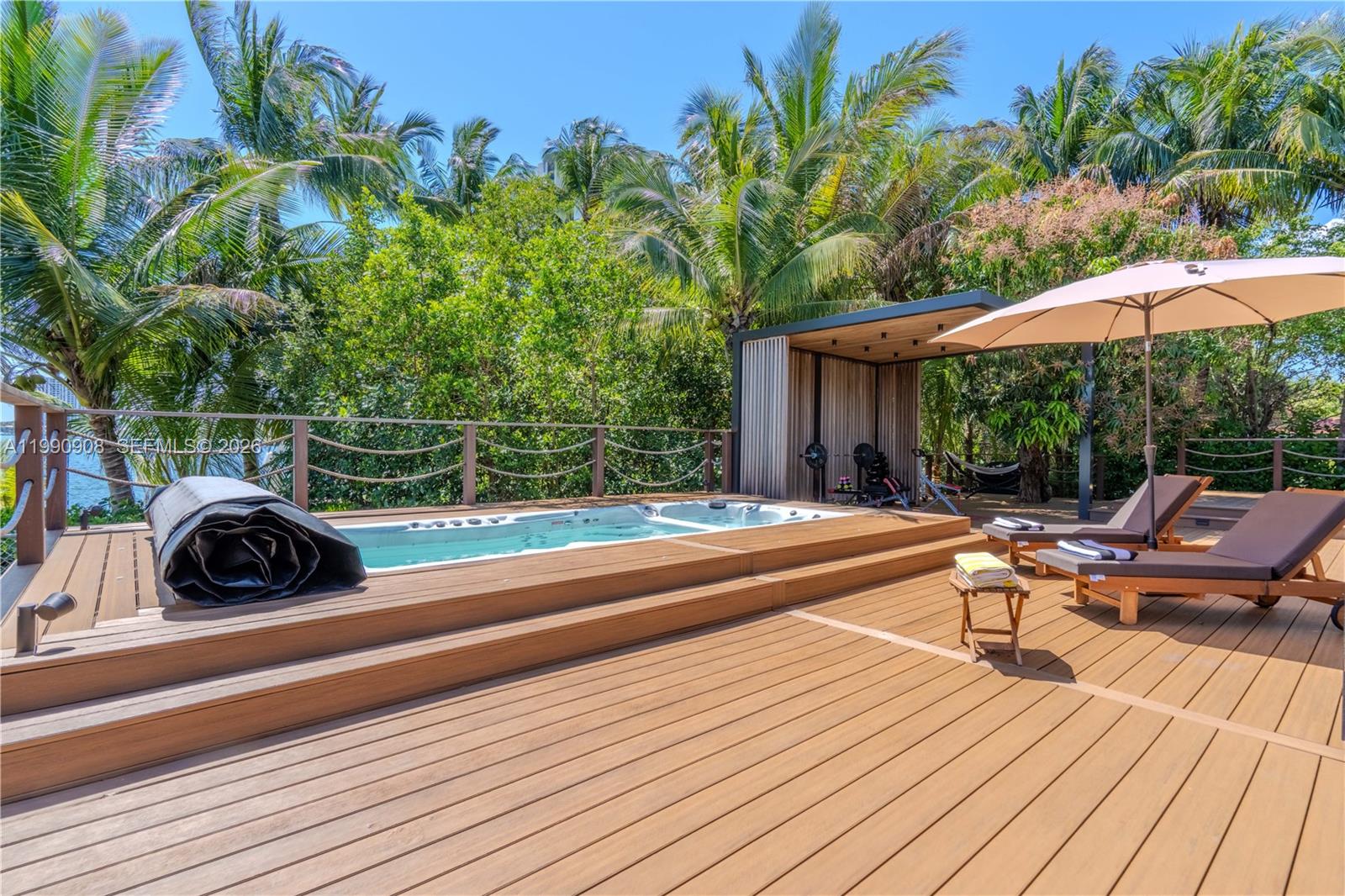 11450 N Bayshore Dr North Miami, FL 33181