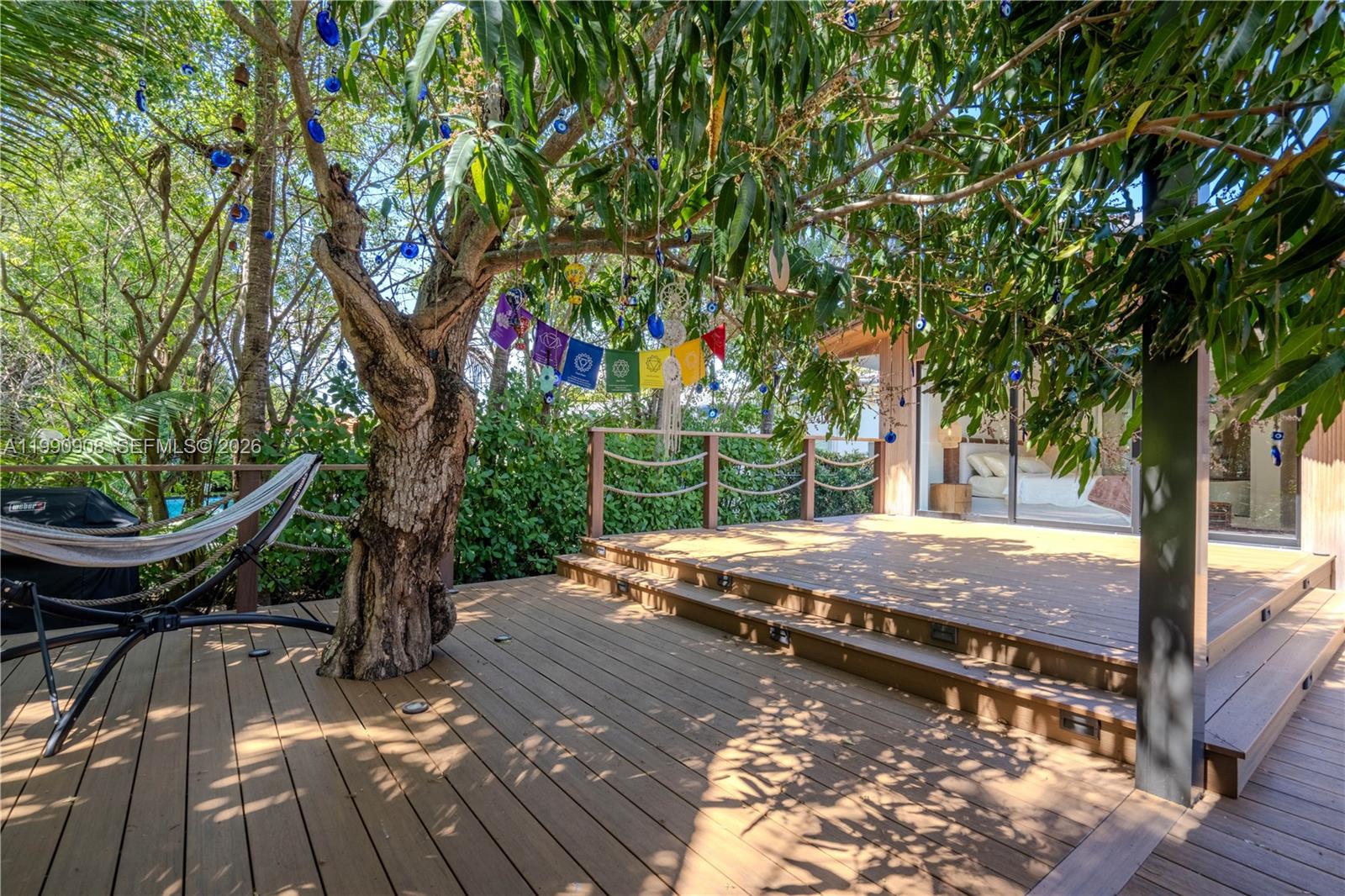 11450 N Bayshore Dr North Miami, FL 33181