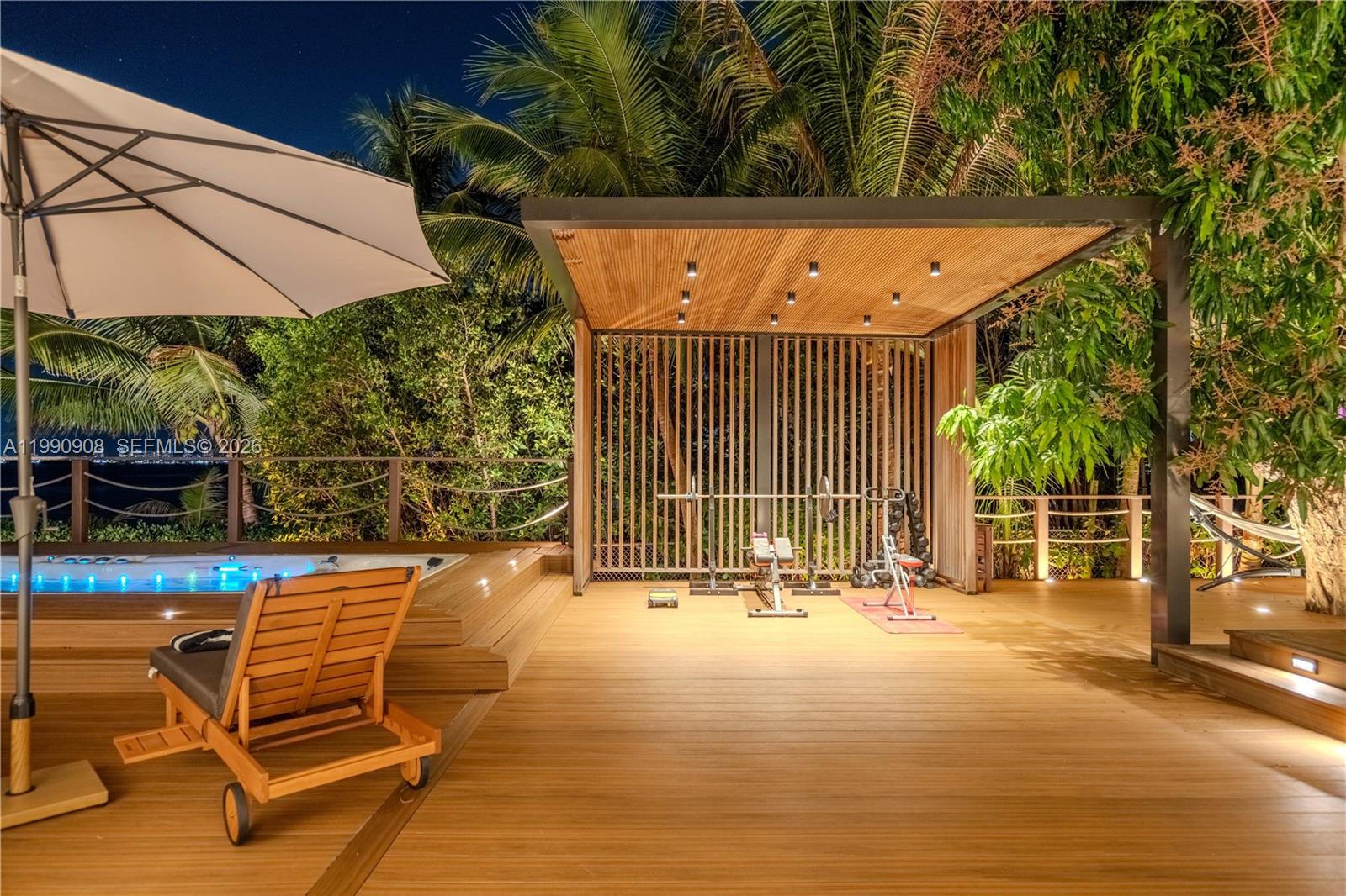 11450 N Bayshore Dr North Miami, FL 33181