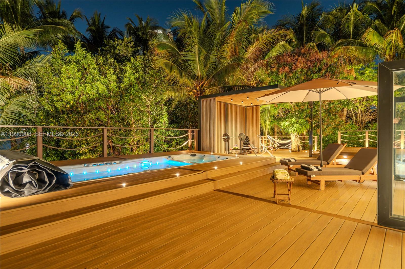 11450 N Bayshore Dr North Miami, FL 33181