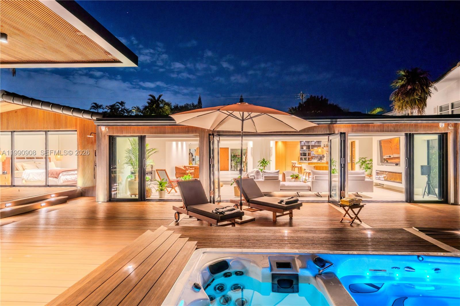 11450 N Bayshore Dr North Miami, FL 33181