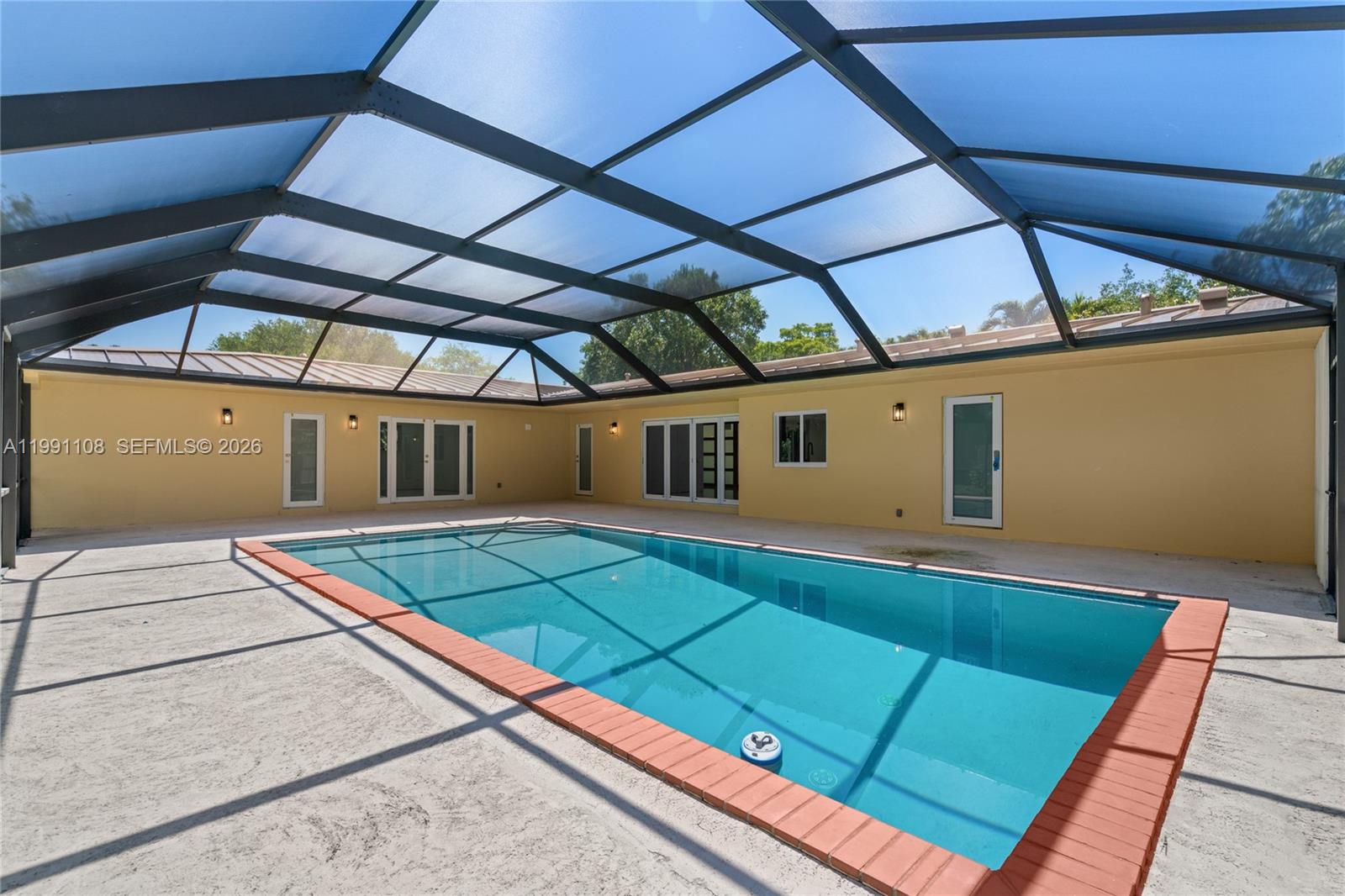 8201 SW 150th Dr Palmetto Bay, FL 33158