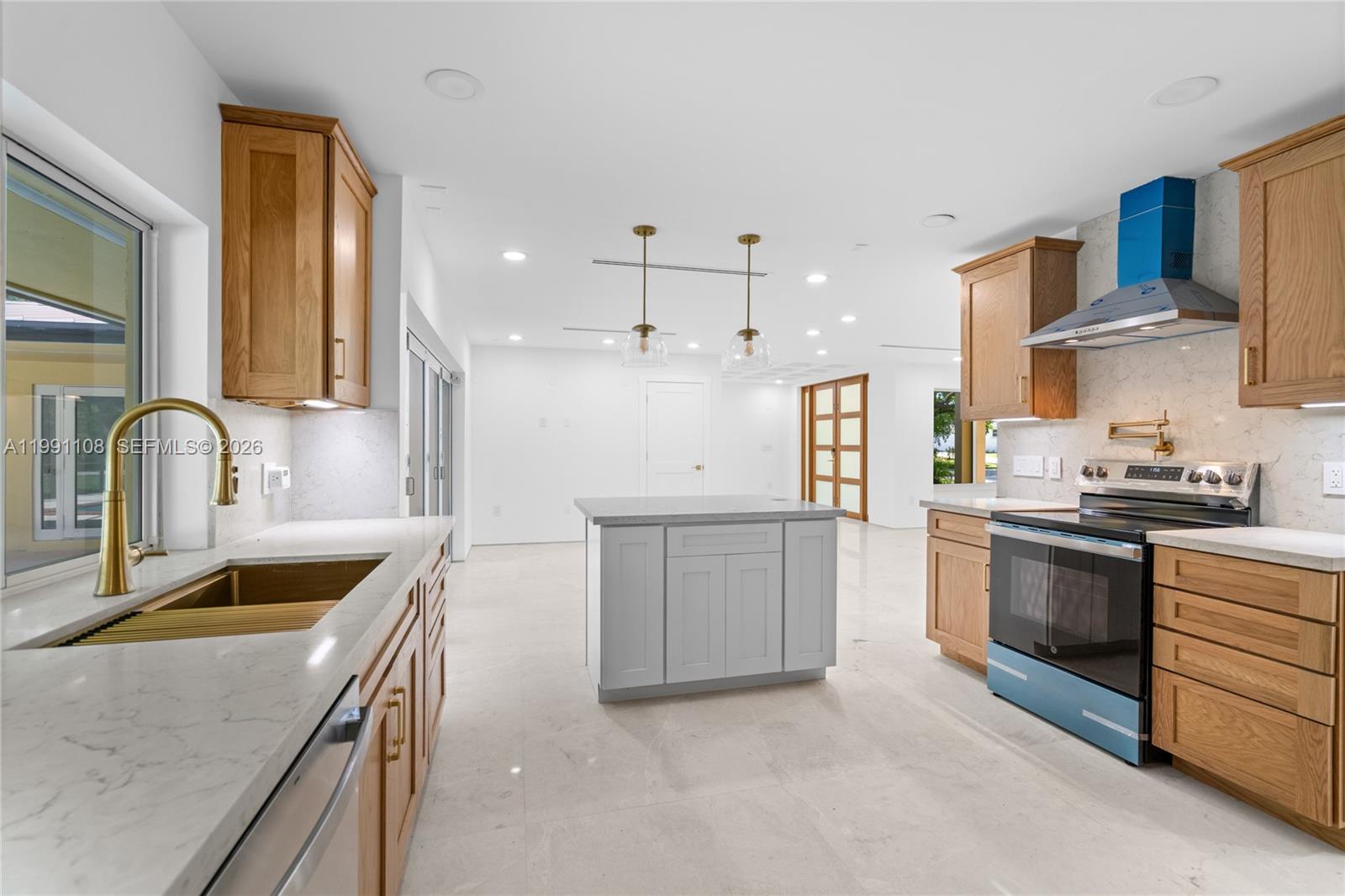 8201 SW 150th Dr Palmetto Bay, FL 33158