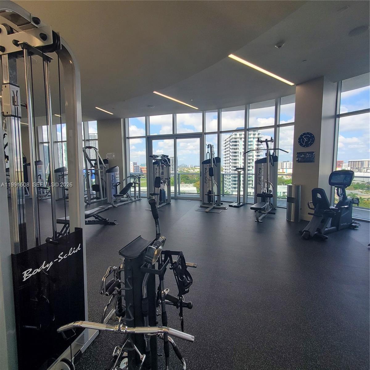 488 NE 18th St #1805 Miami, FL 33132