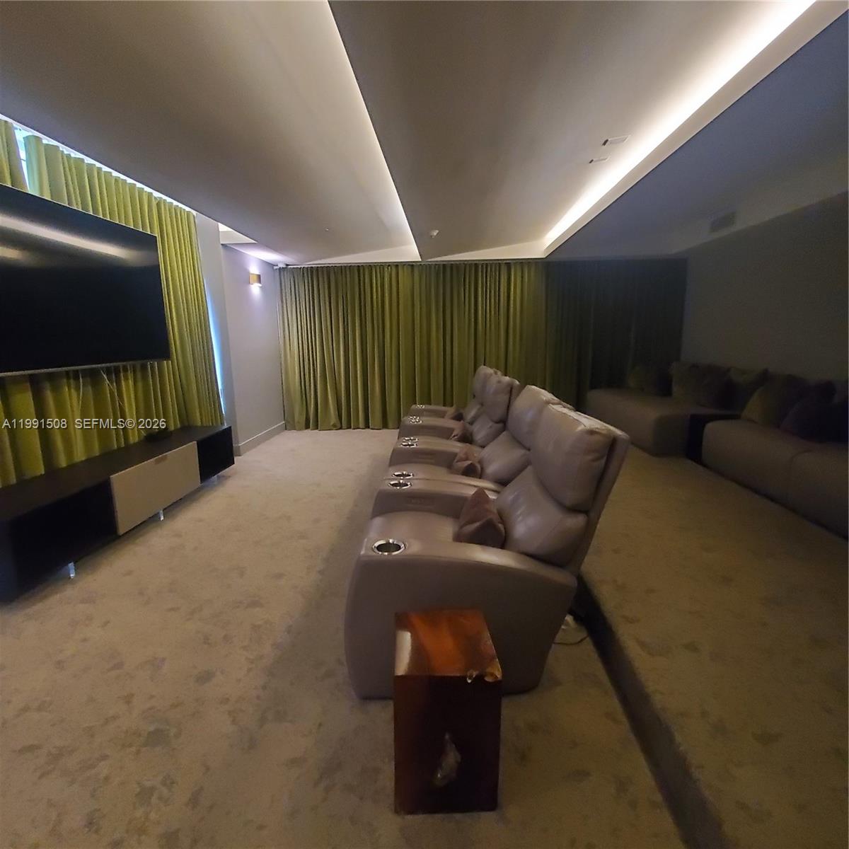 488 NE 18th St #1805 Miami, FL 33132