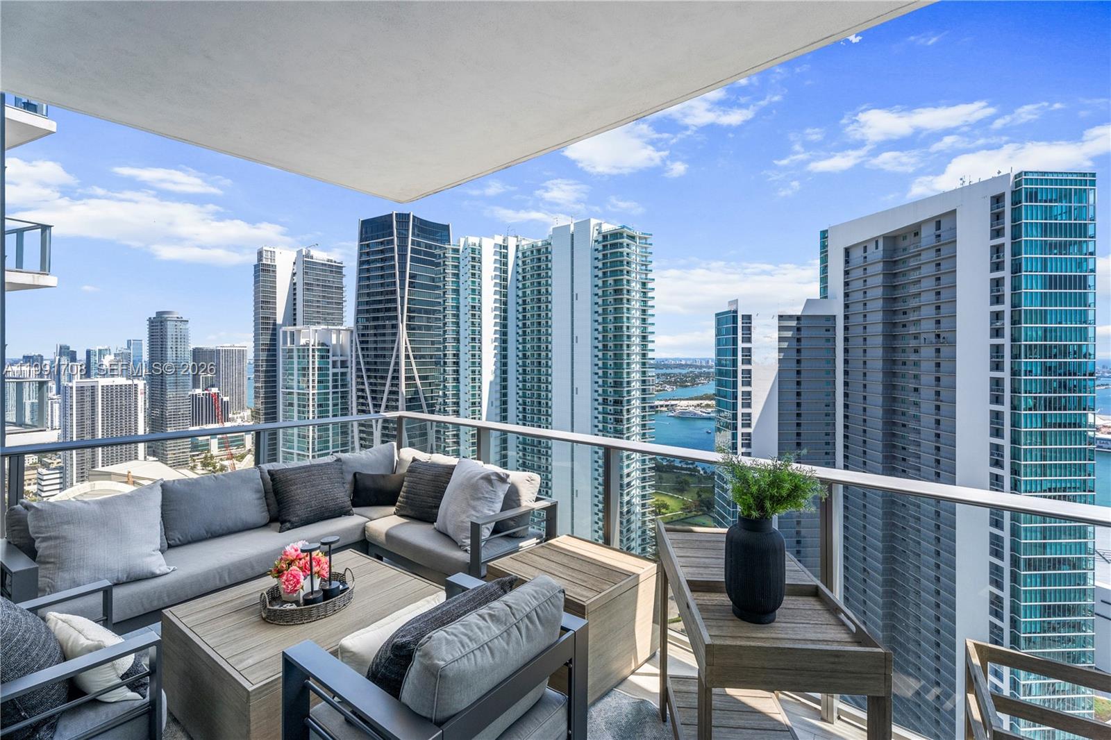 image Paramount Miami Worldcenter5