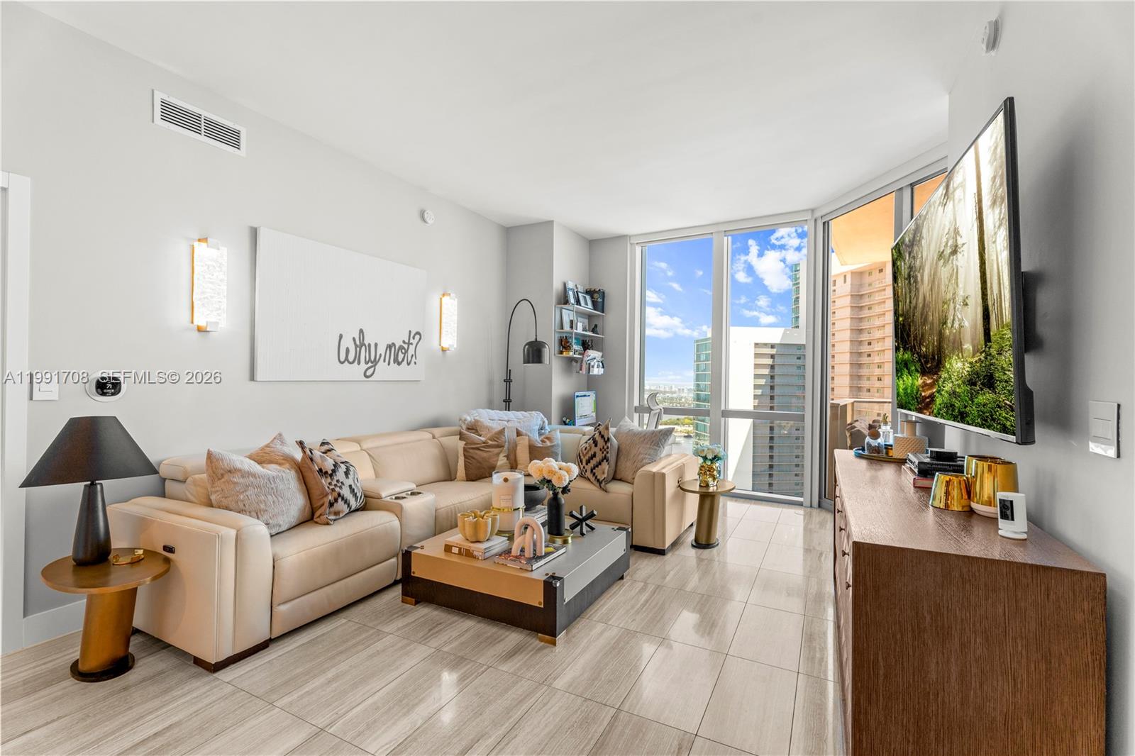 image Paramount Miami Worldcenter8