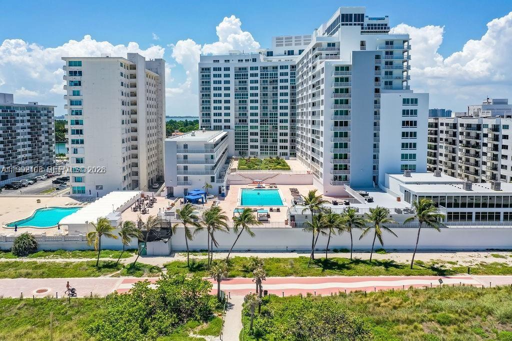 5401 Collins Ave #1514 Miami Beach, FL 33140