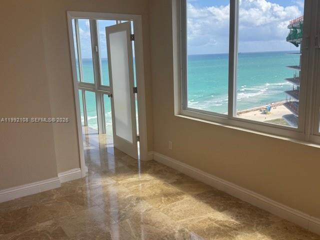 5401 Collins Ave #1514 Miami Beach, FL 33140
