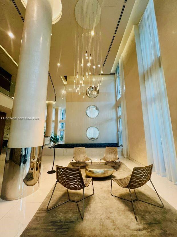 image Brickell on the River South23