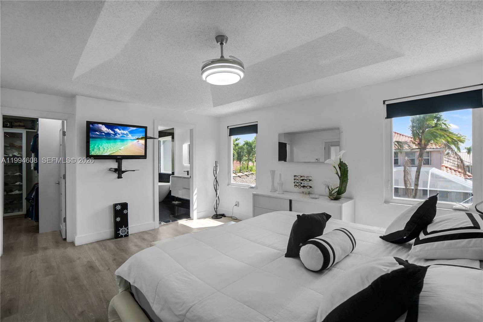 Undisclosed Address Pembroke Pines, FL 33029