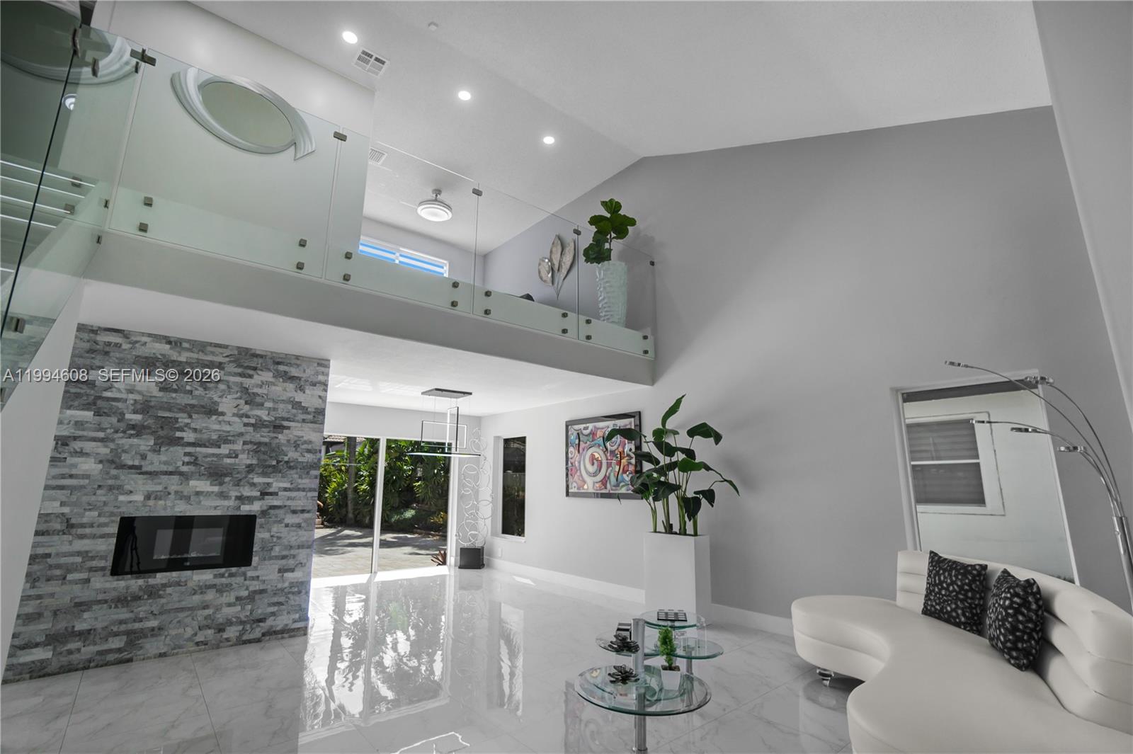 Undisclosed Address Pembroke Pines, FL 33029