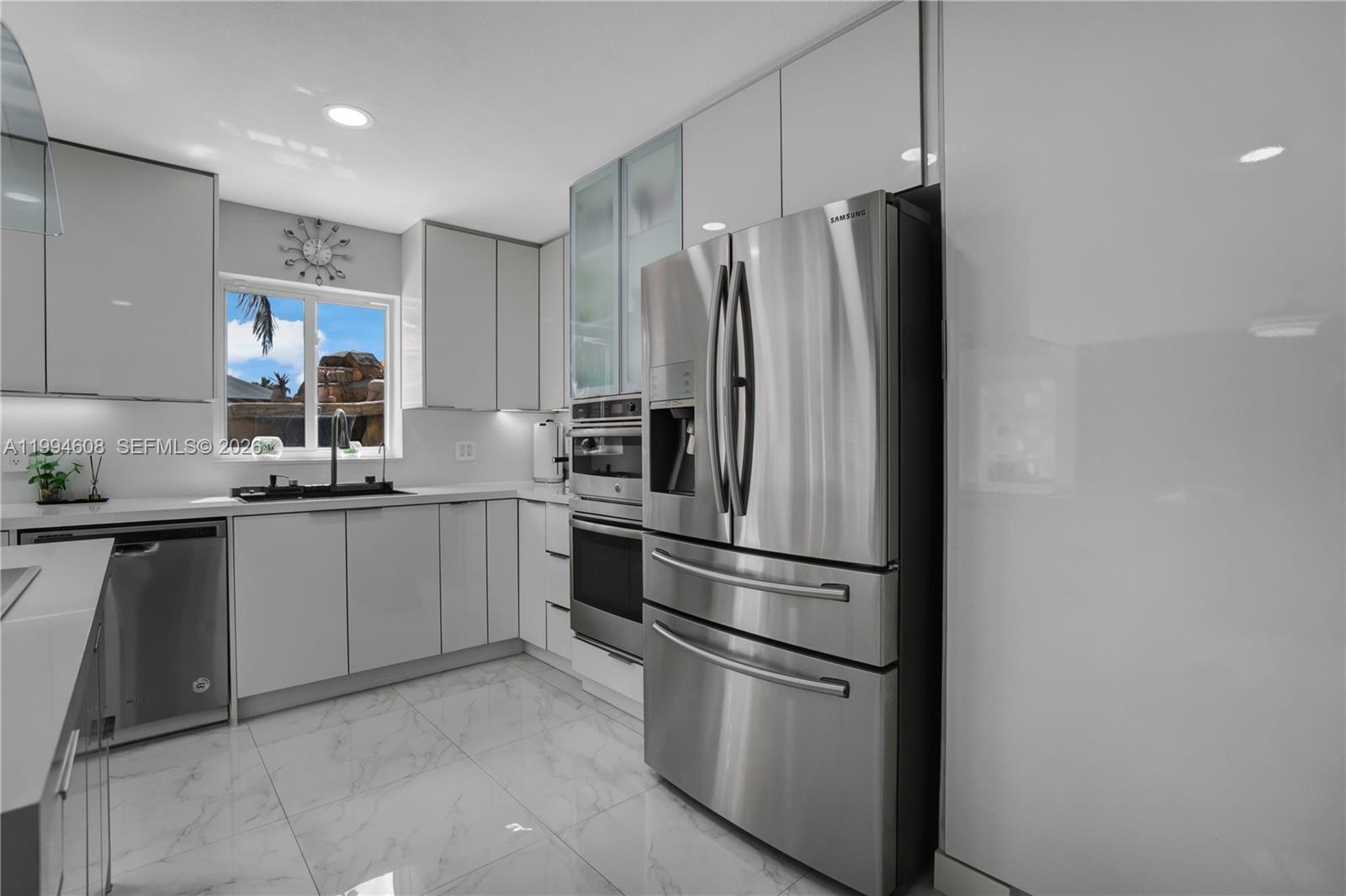 Undisclosed Address Pembroke Pines, FL 33029