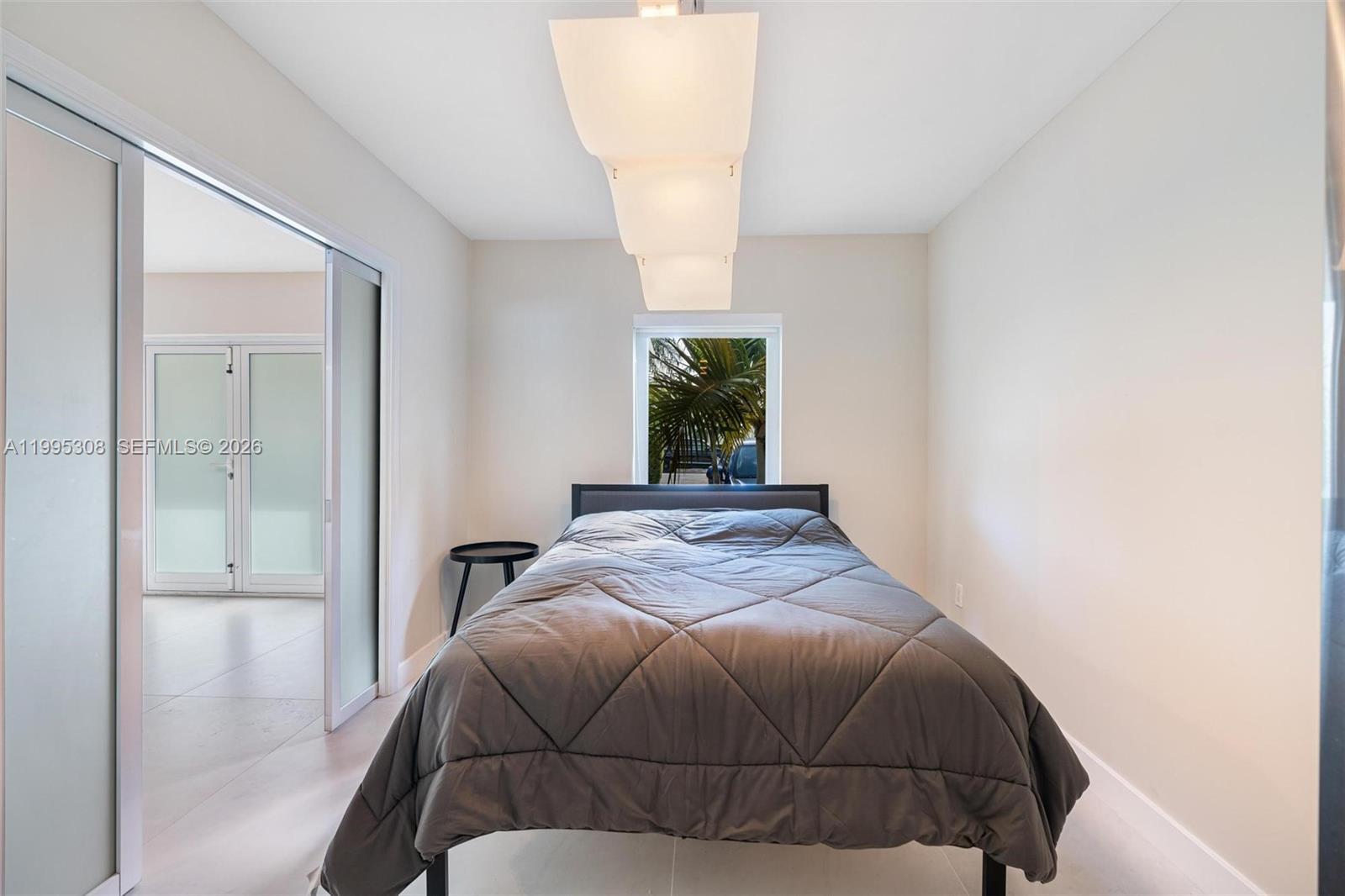 1055 Stillwater Dr Miami Beach, FL 33141