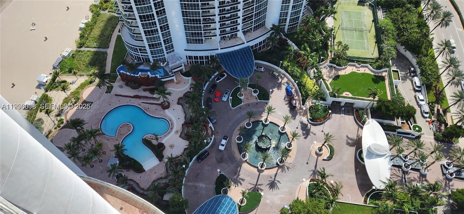 image Trump Royale19