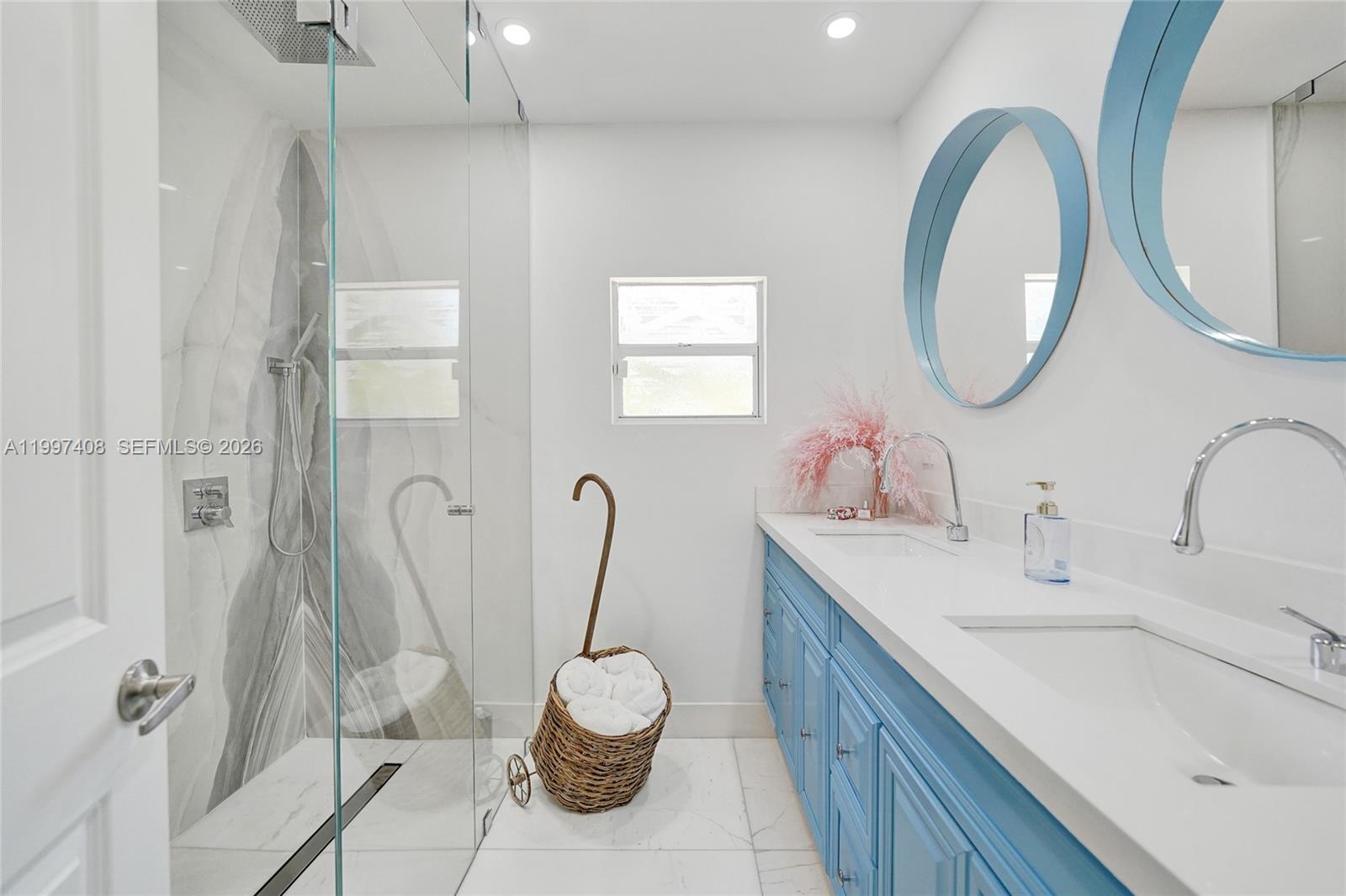 1515 Dewey St Hollywood, FL 33020