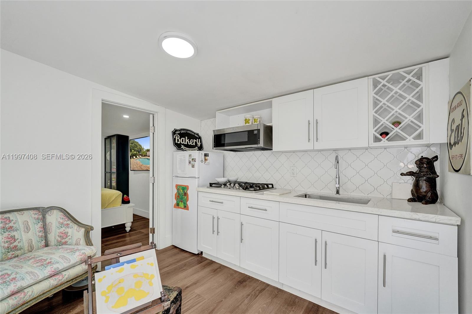 1515 Dewey St Hollywood, FL 33020