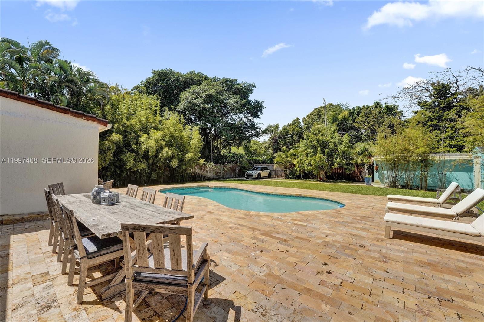 1515 Dewey St Hollywood, FL 33020