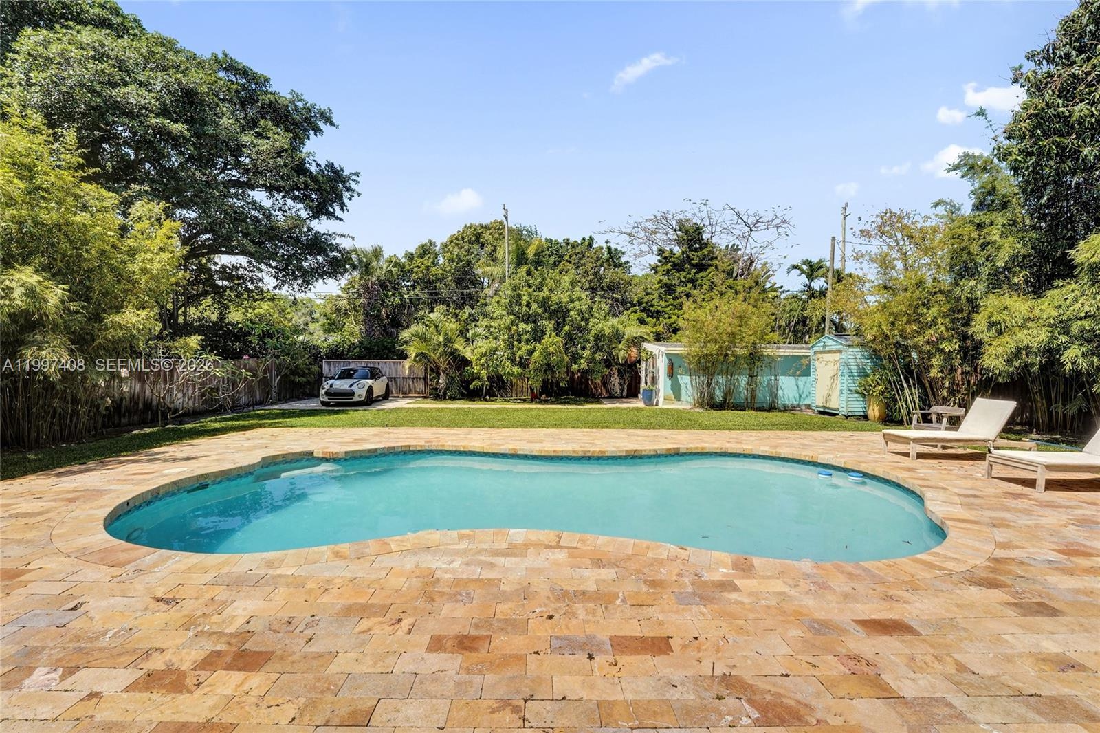 1515 Dewey St Hollywood, FL 33020