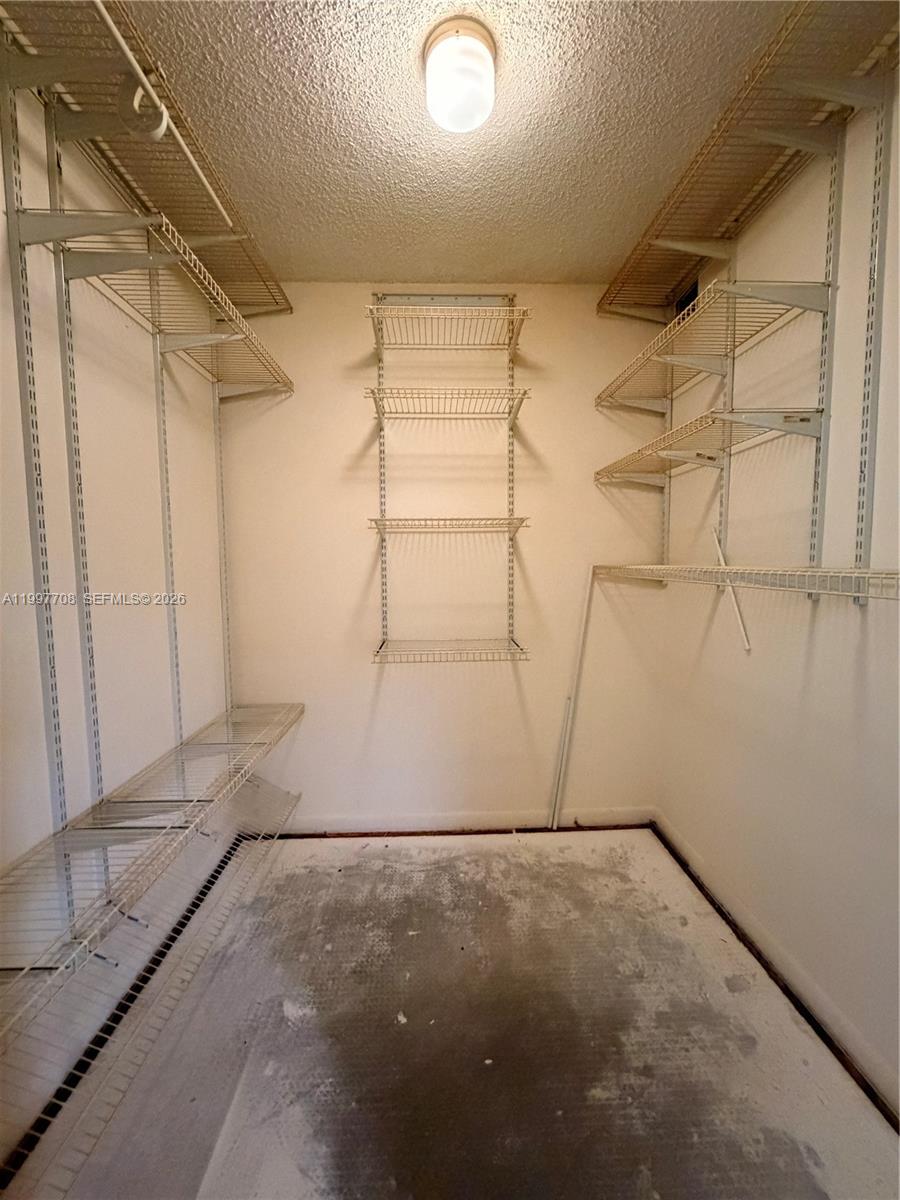 17000 NW 67th Ave #115 Hialeah, FL 33015