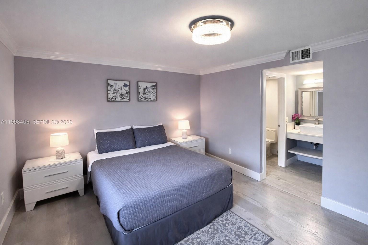 1150 Collins Ave #402 Miami Beach, FL 33139