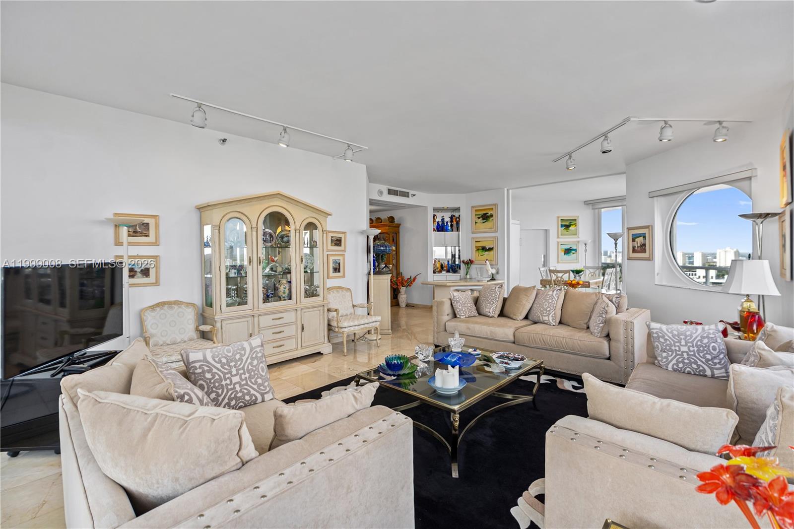 3802 NE 207th St #2704 Aventura, FL 33180