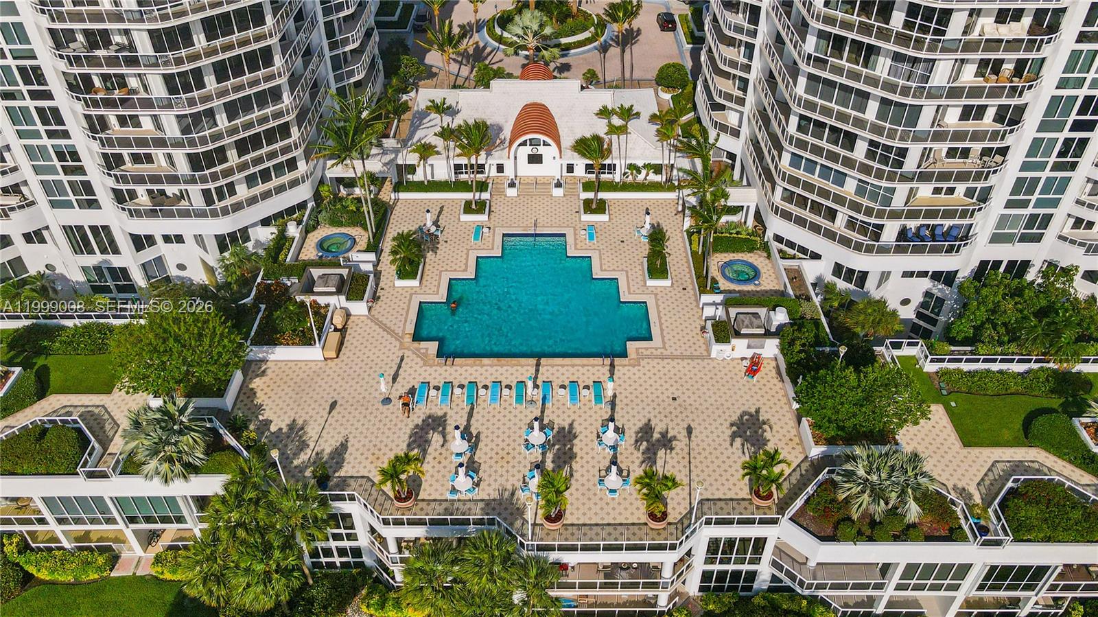 3802 NE 207th St #2704 Aventura, FL 33180