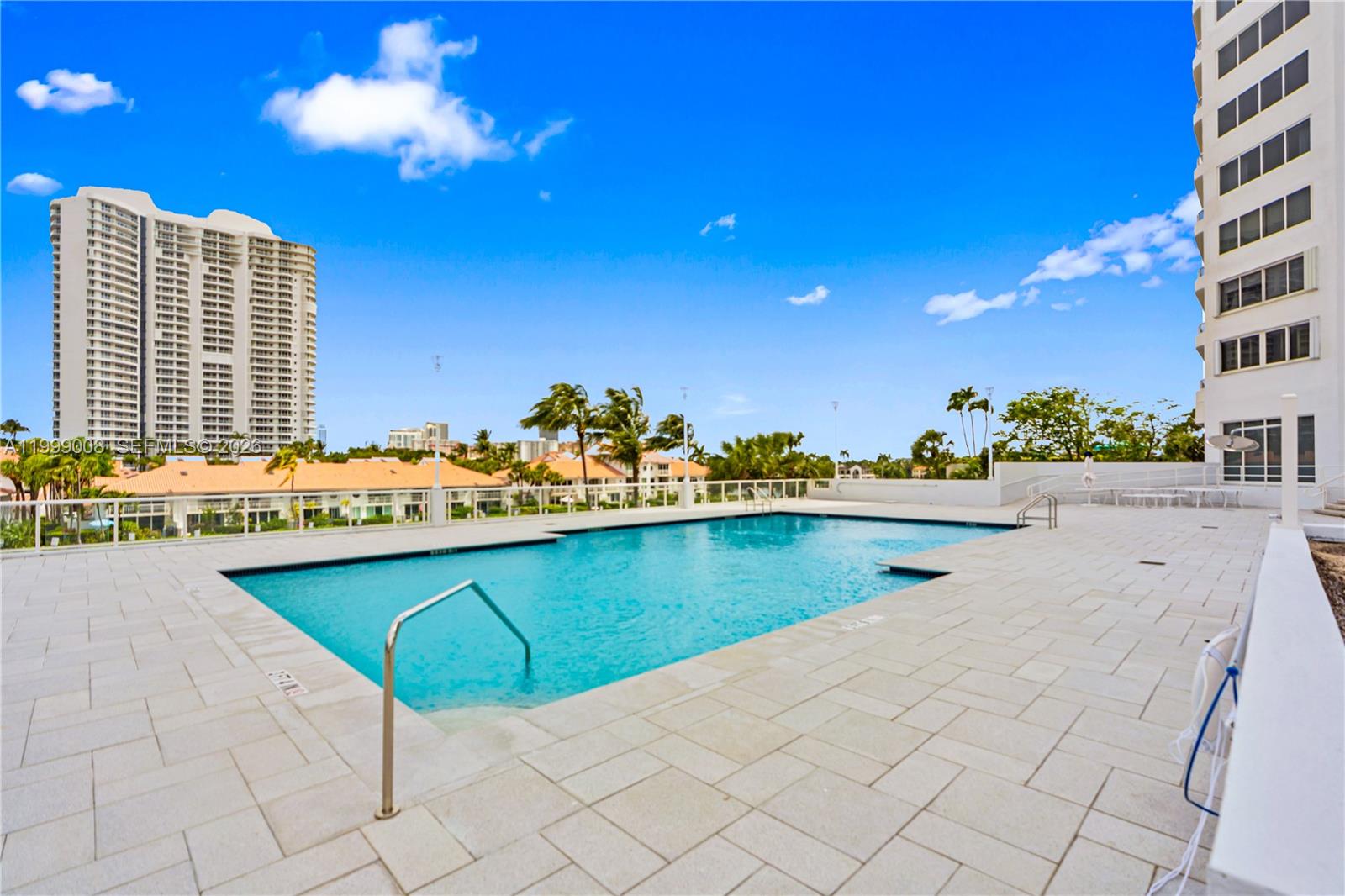 3802 NE 207th St #2704 Aventura, FL 33180