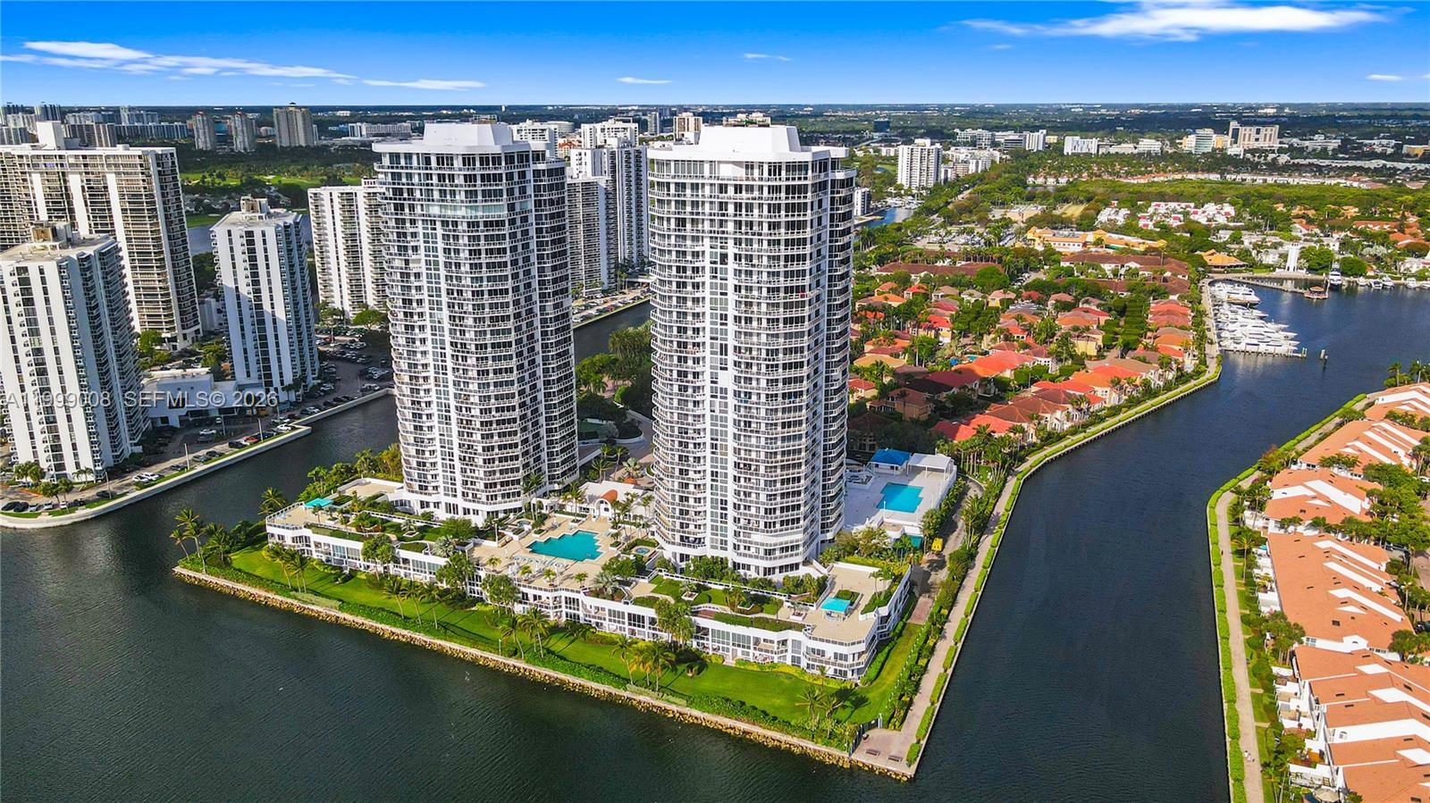 3802 NE 207th St #2704 Aventura, FL 33180