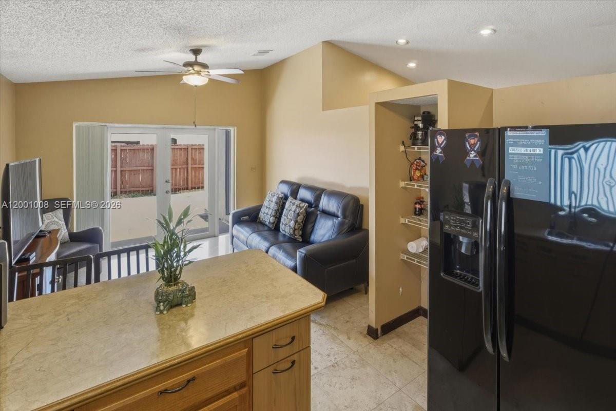 10959 SW 72nd Ter Miami, FL 33173