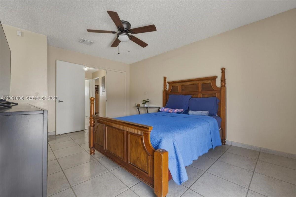 10959 SW 72nd Ter Miami, FL 33173