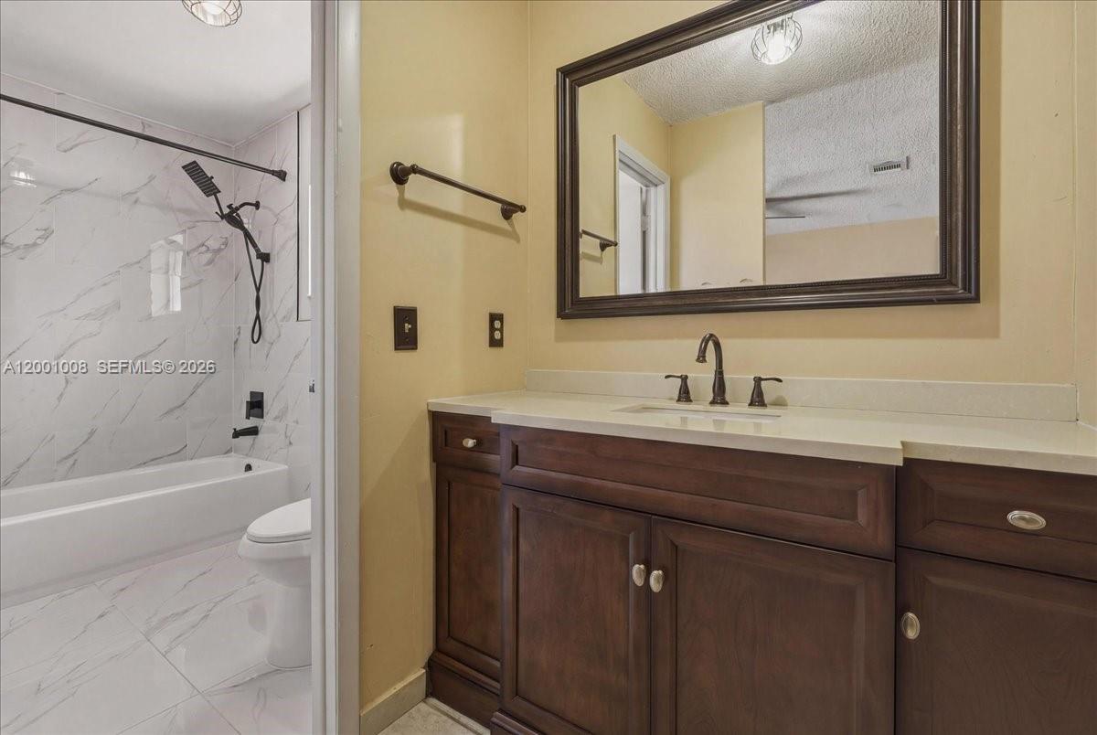 10959 SW 72nd Ter Miami, FL 33173