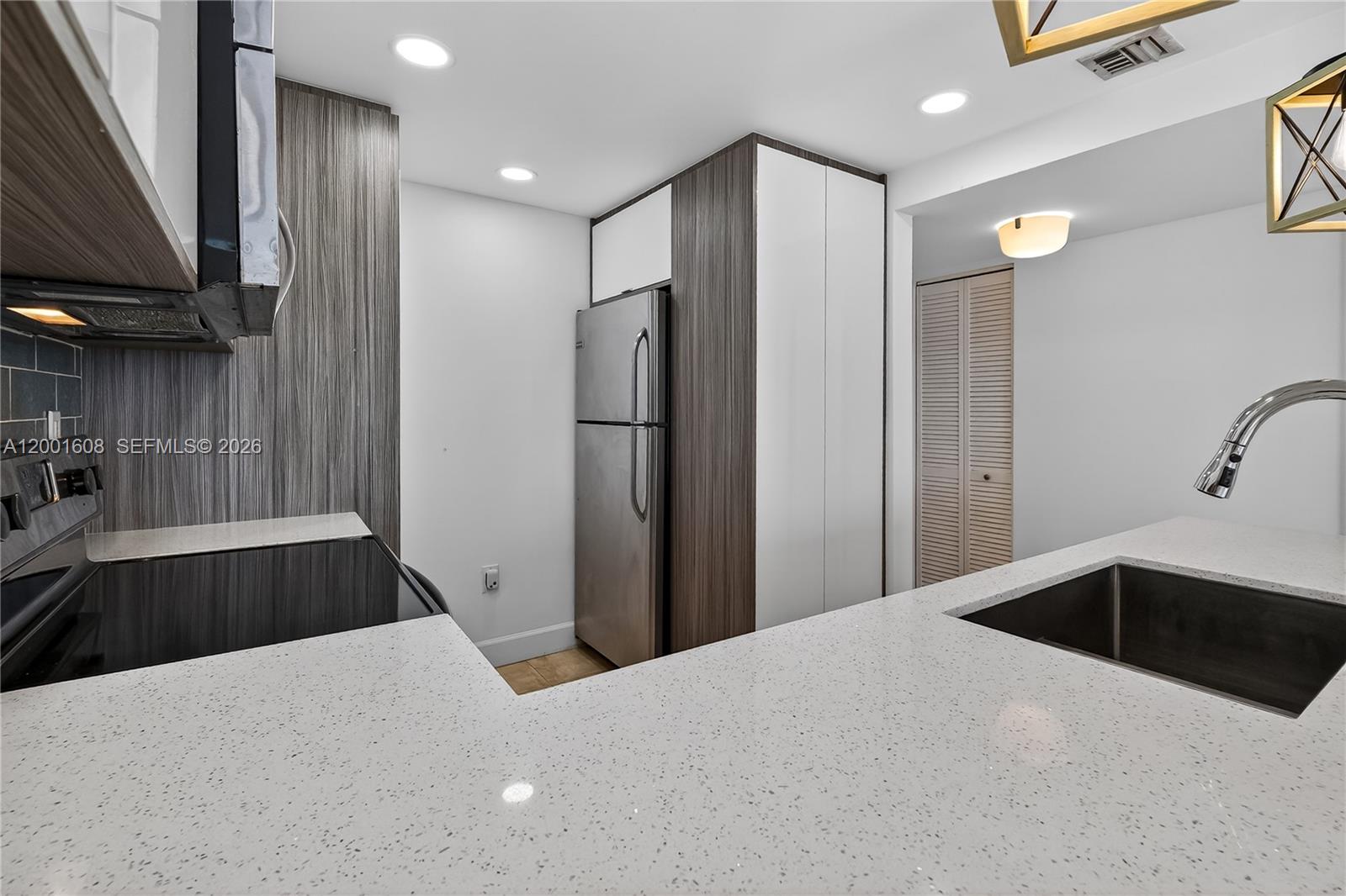 image Charter Club17