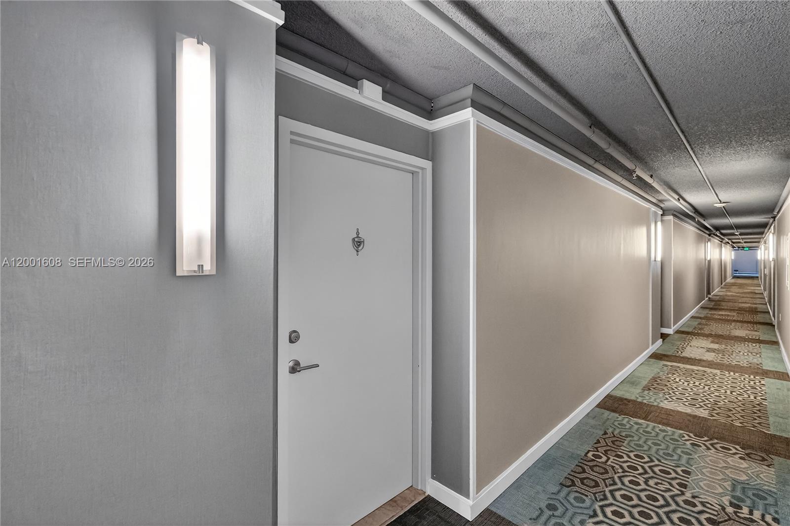 image Charter Club32