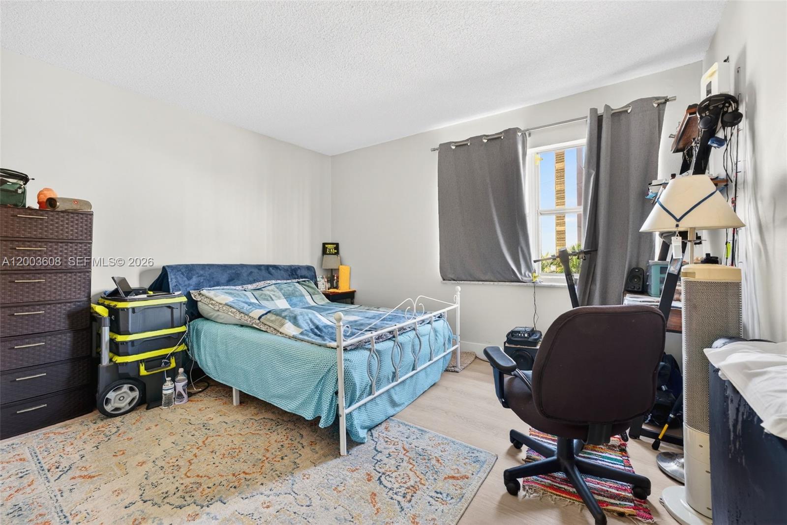 401 Golden Isles Dr #303 Hallandale Beach, FL 33009