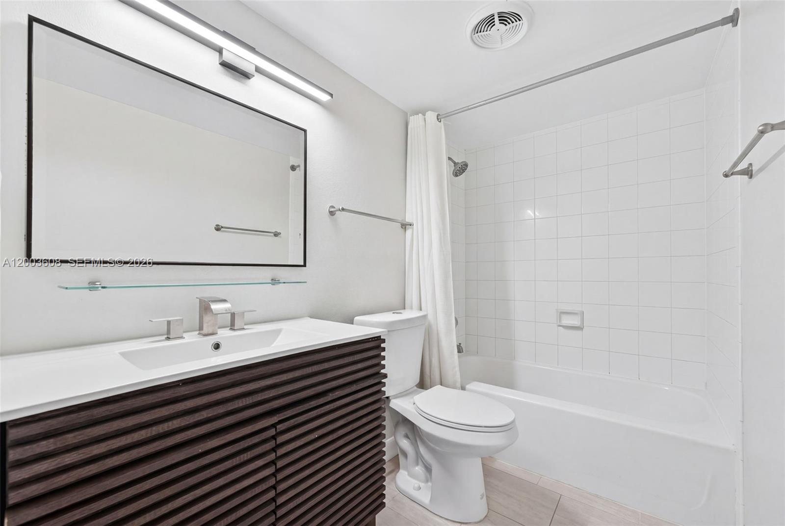 401 Golden Isles Dr #303 Hallandale Beach, FL 33009