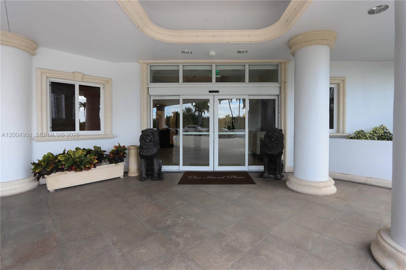 3802 NE 207th St #2604 Aventura, FL 33180
