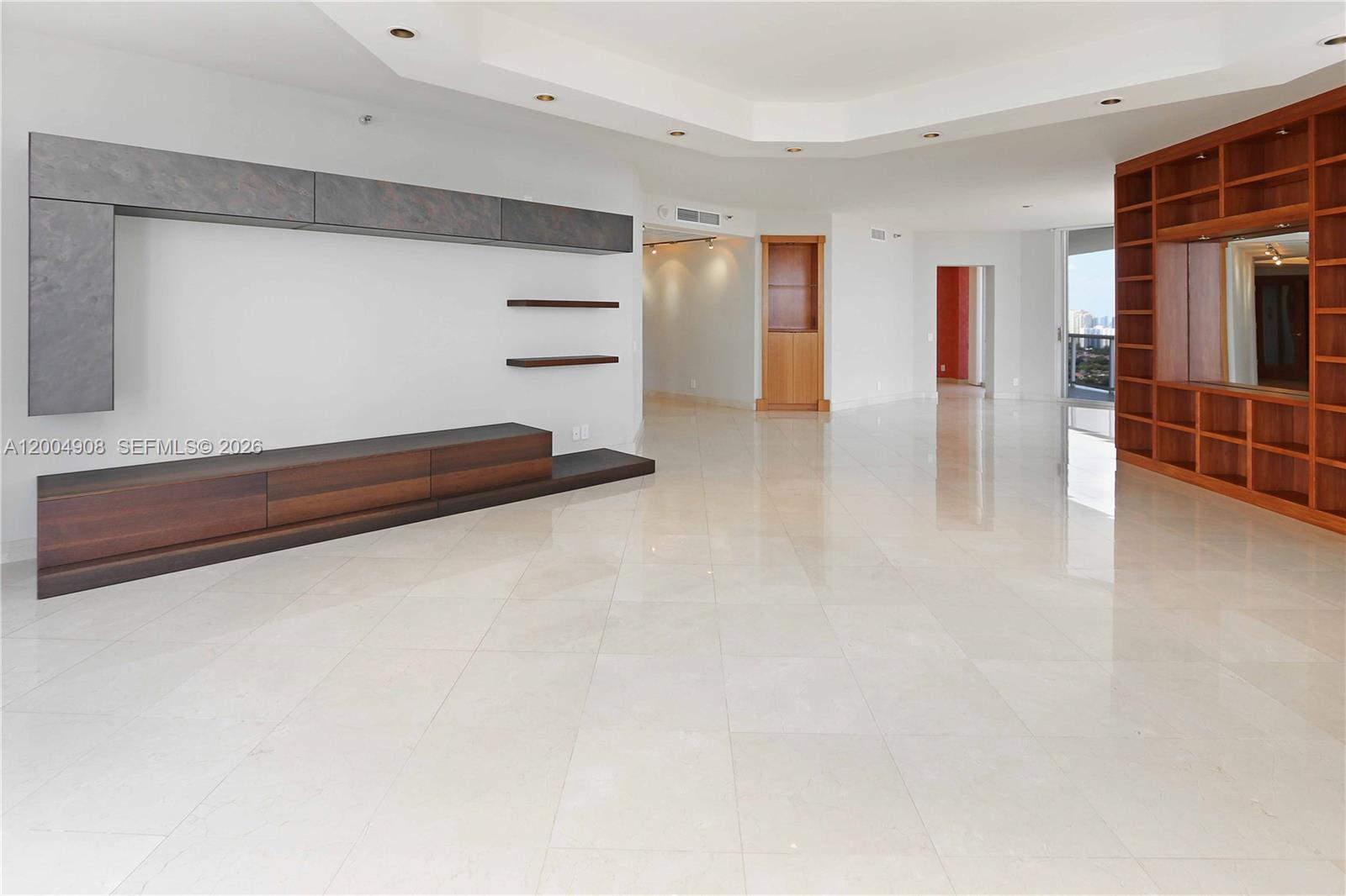 3802 NE 207th St #2604 Aventura, FL 33180